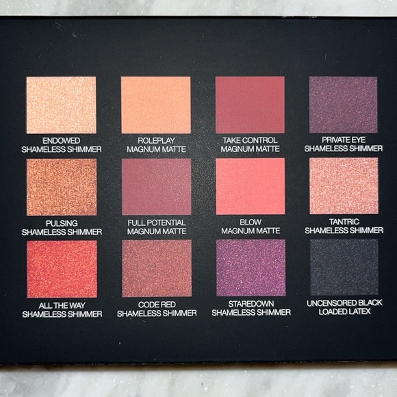 Brand New NARS Extreme Effects Eyeshadow Palette Limited Edition Shimmer Matte - Picture 12 of 14